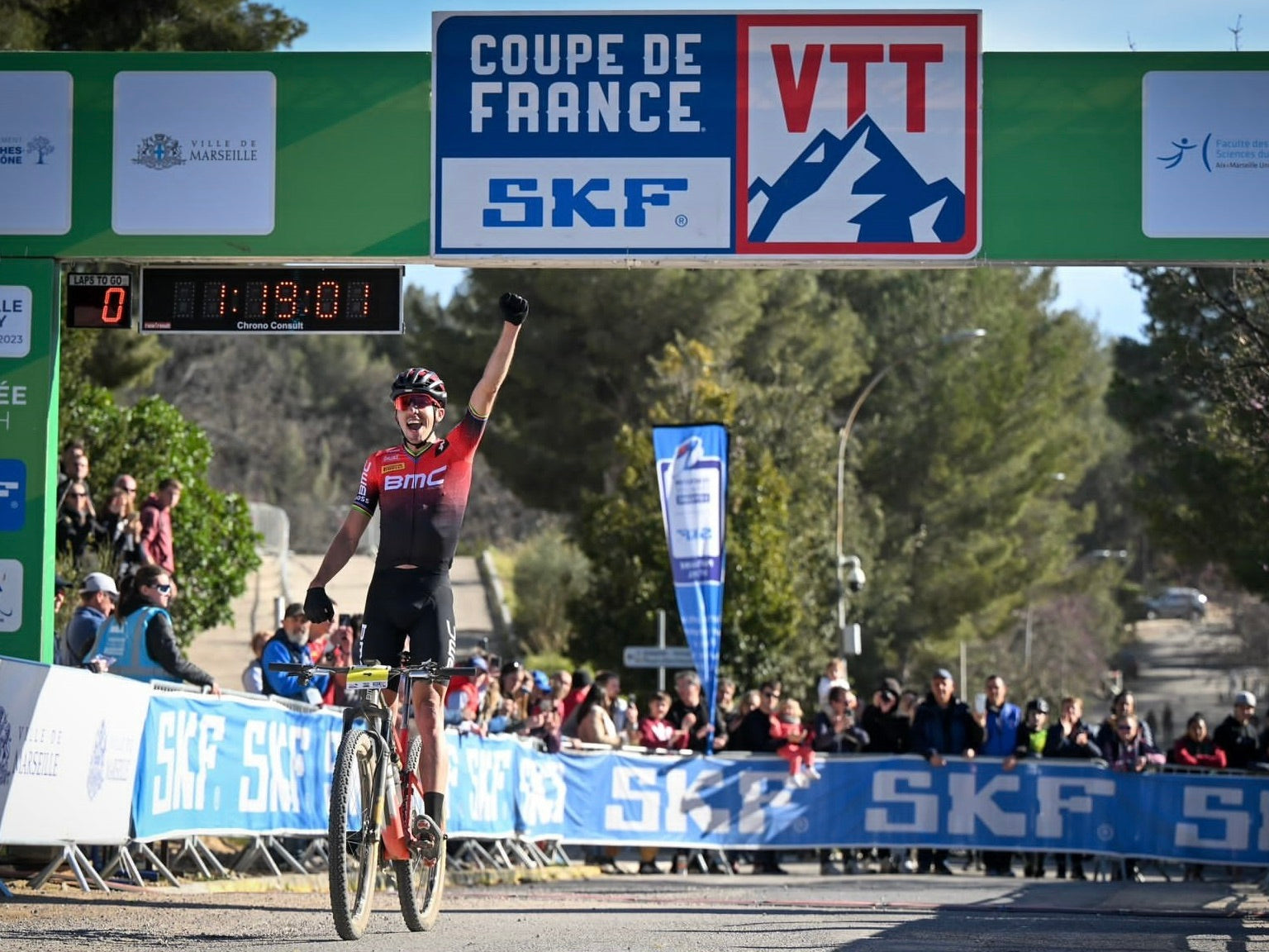 BMC | Sarrou First Victory of the Season